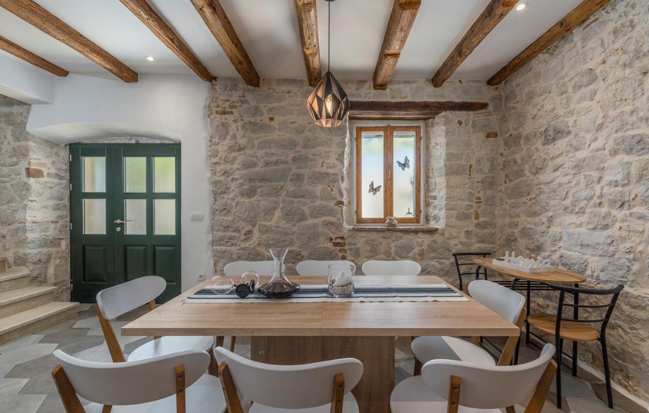 Beautiful Stone House - Villa Parentium With Private Pool Dračevac 외부 사진