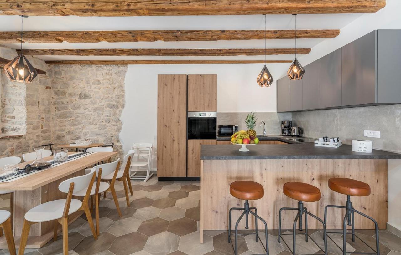 Beautiful Stone House - Villa Parentium With Private Pool Dračevac 외부 사진