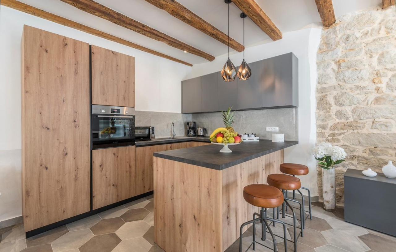 Beautiful Stone House - Villa Parentium With Private Pool Dračevac 외부 사진