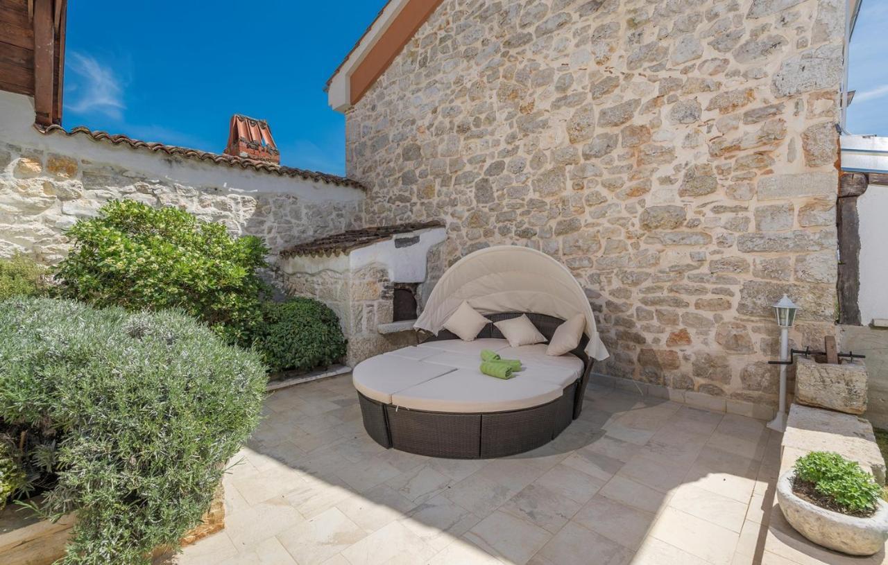 Beautiful Stone House - Villa Parentium With Private Pool Dračevac 외부 사진