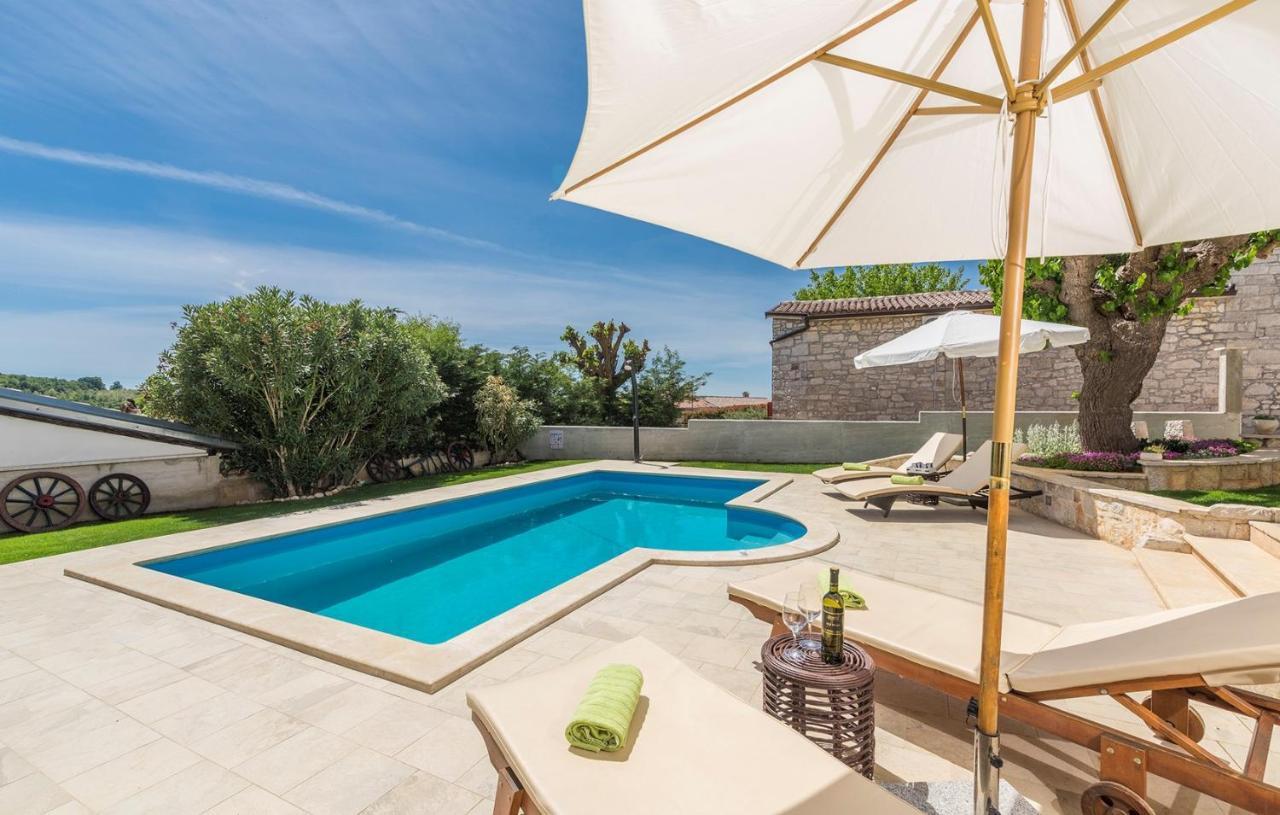 Beautiful Stone House - Villa Parentium With Private Pool Dračevac 외부 사진